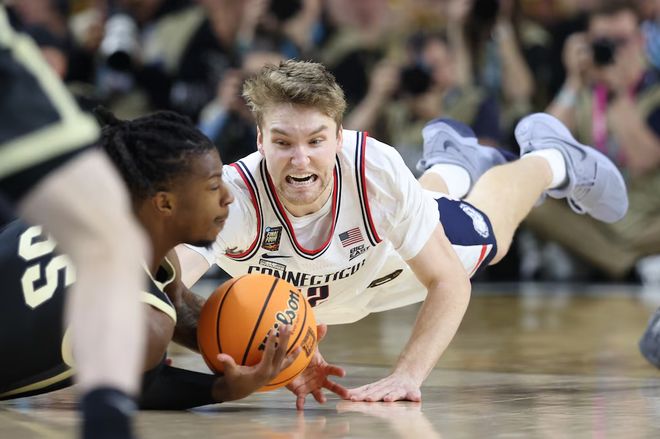 聰明的球員，不是教練教出來(lái)的