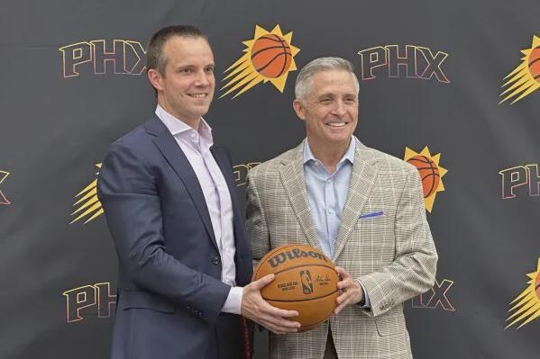 三巨頭走了倆，聯(lián)盟笑柄卻起飛了