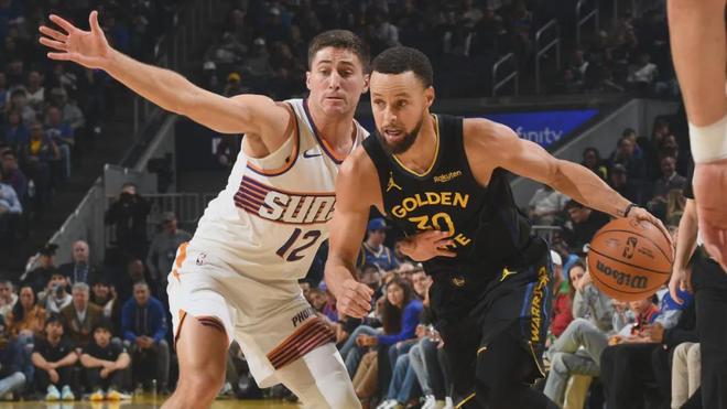 三巨頭走了倆，聯(lián)盟笑柄卻起飛了