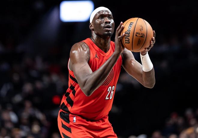 開拓者傷情更新！里斯接受右腳手術(shù)賽季報(bào)銷 兩大后衛(wèi)接近復(fù)出