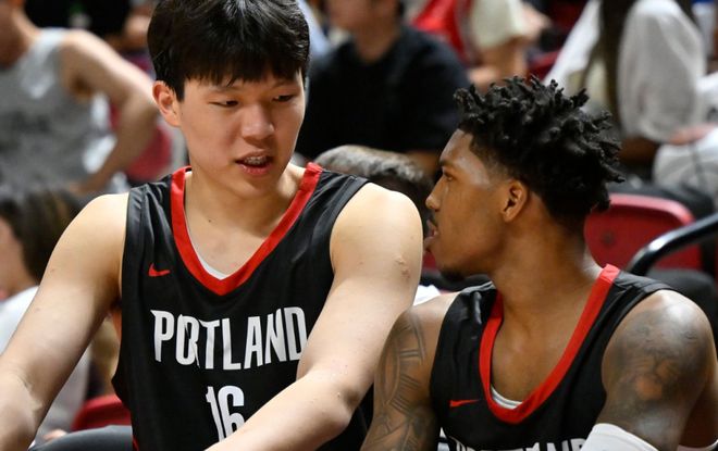 楊瀚森入選新秀賽引熱議！美記稱收視率將暴漲：質(zhì)疑搶走樂福名額