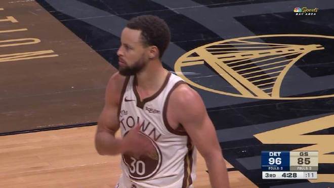 勇士官宣：庫(kù)里右膝酸痛提前退賽 隊(duì)記曝過(guò)去一周一直不適